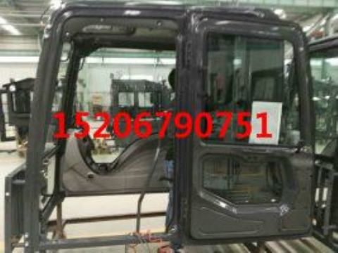 點擊查看詳細信息<br>標題:徐工XE450大挖駕駛室總成 含內飾線束 閱讀次數:2527